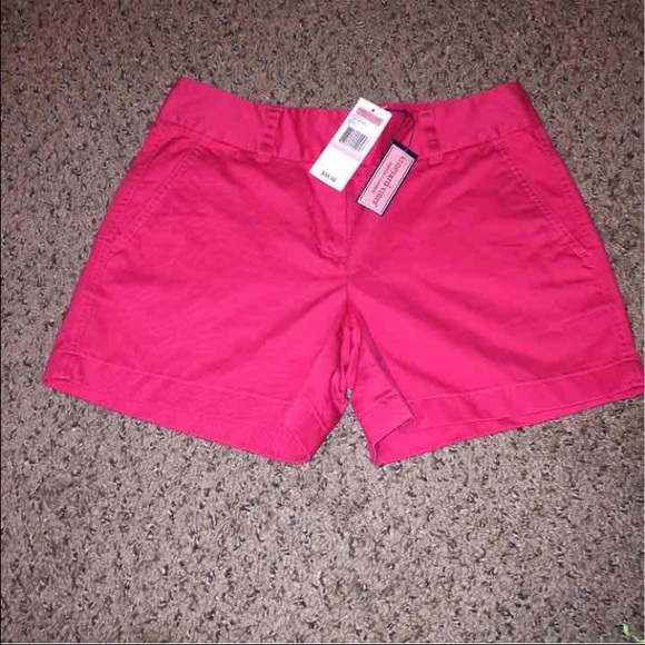 Vineyard Vines shorts
