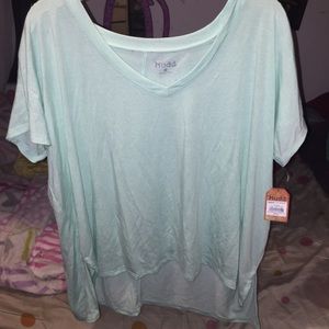 mint flowy t shirt