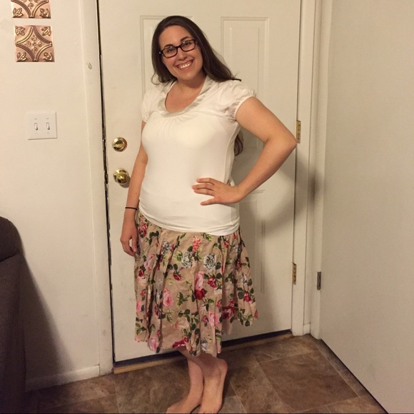 Cabi pink rose skirt