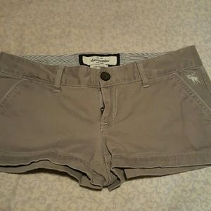 Cute stretch abercrombie and fitch shorts