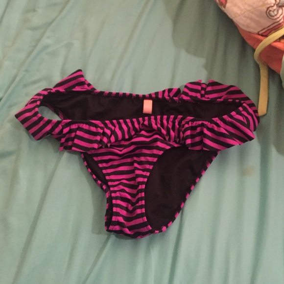 VS bikini bottoms - Picture 2 of 2