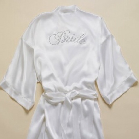Vs Bride robe