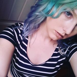 Meet your Posher, Kaylee