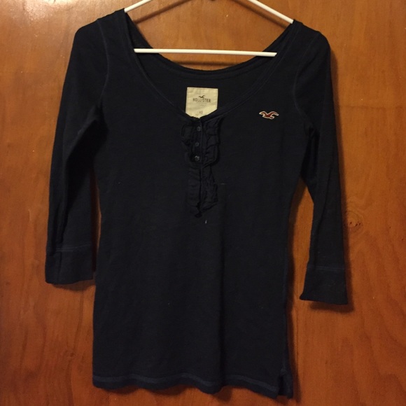 Hollister shirt