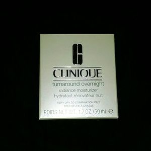 Clinique Turnaround Overnight Radiance Moisturizer