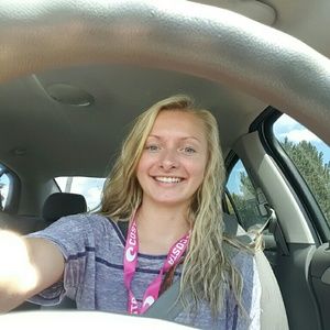 Meet your Posher, Alix