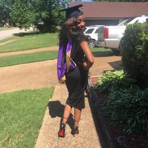 Meet your Posher, Renee