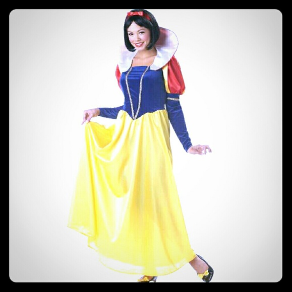 DELUXE CLASSIC snow white costume size M 8-10