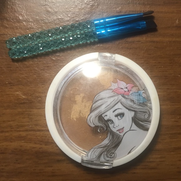 ELF Ariel Bronzer & Brushes