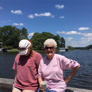 Meet your Posher, Logan