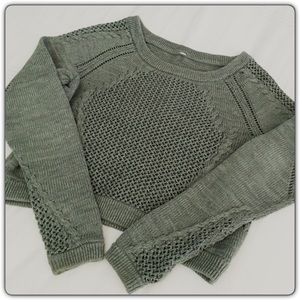 Lululemon crop sweater