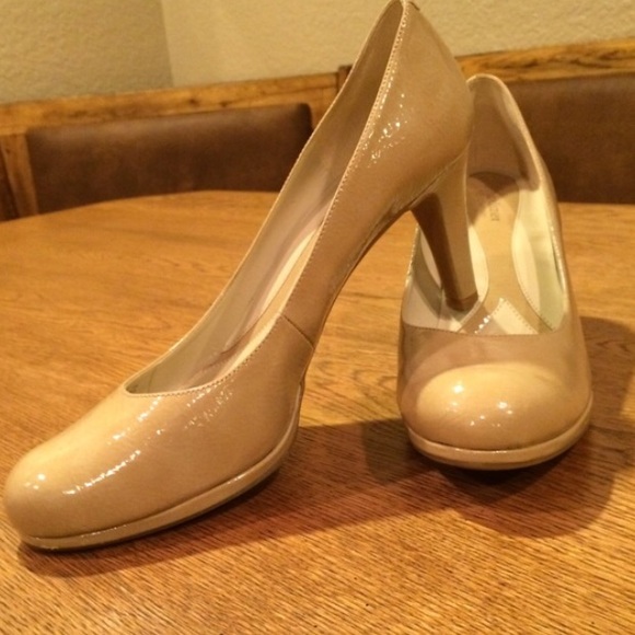 3' Nude Heels *Almost Brand New