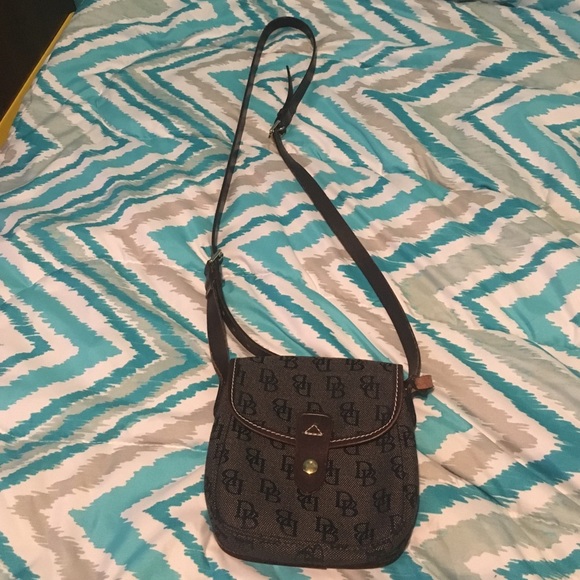 Dooney & Burke crossbody - Picture 2 of 3