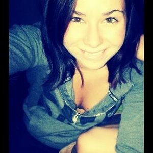 Meet your Posher, Alessandra