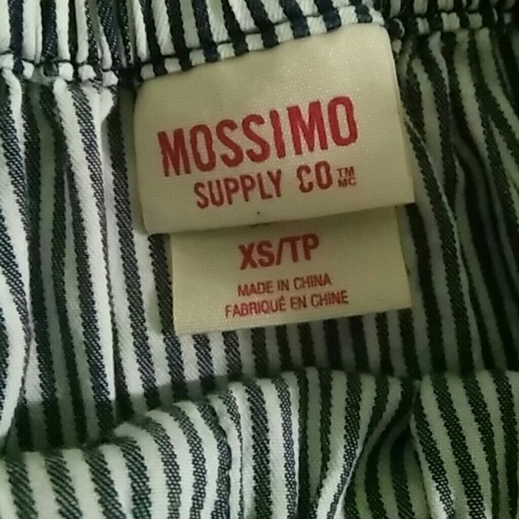 Blue and white striped skirt - Picture 3 of 3