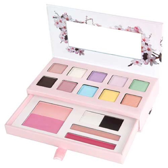 NYX spring fling makeup palette