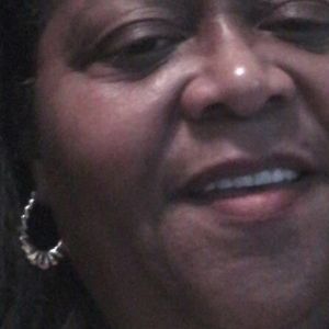 Meet your Posher, Gloria