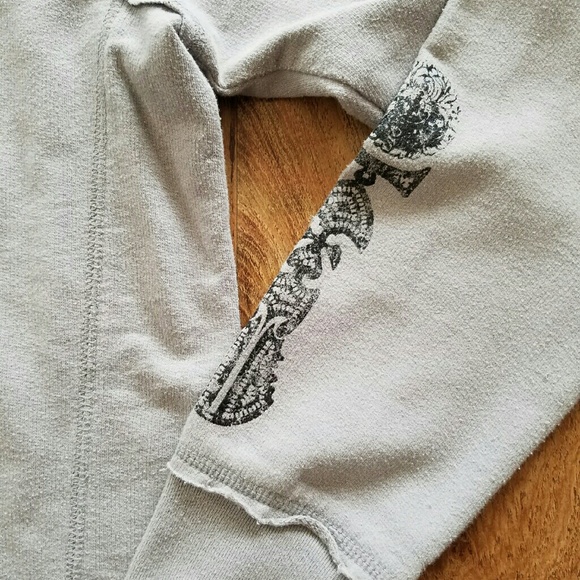 Rock & Republic Crewneck Sweater XL VINTAGE - Picture 3 of 4