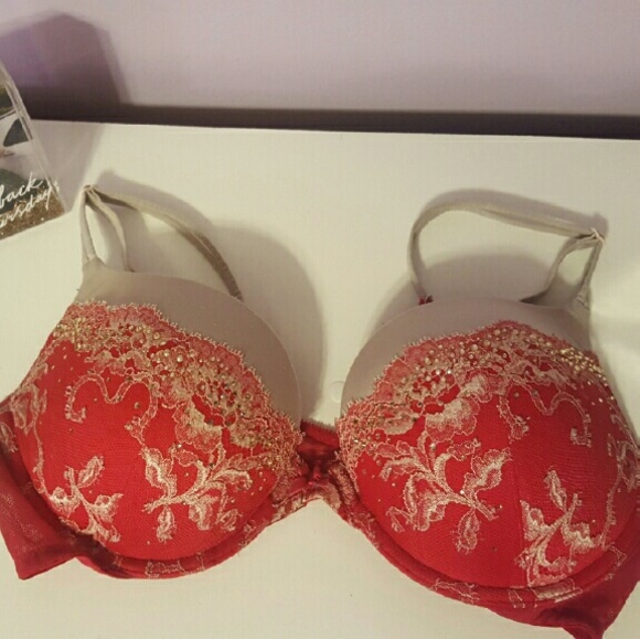 Victoria Secret bra
