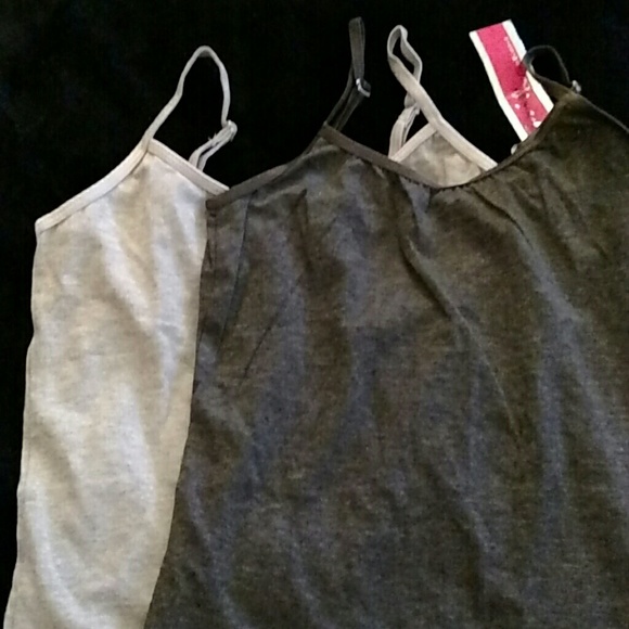 Bundle of 2 Tank Tops NWT - Picture 1 of 1