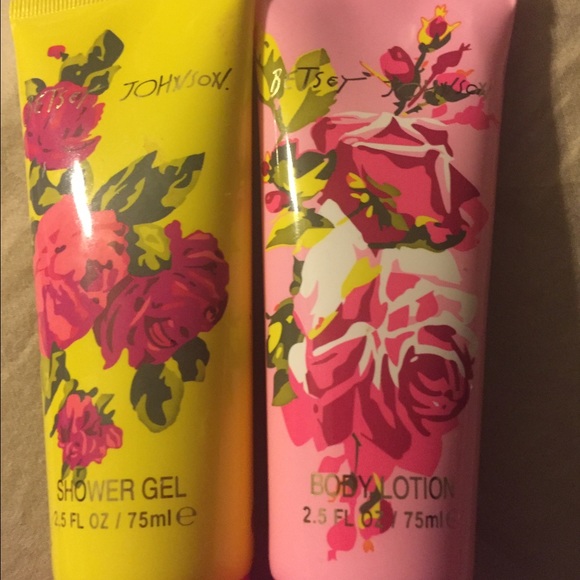 Betsey Johnson bundle - Picture 3 of 4