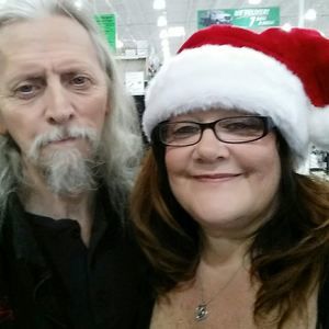 Meet your Posher, Charmin