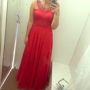 Red prom dress