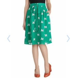 ModCloth Prose Amongst Bows Skirt