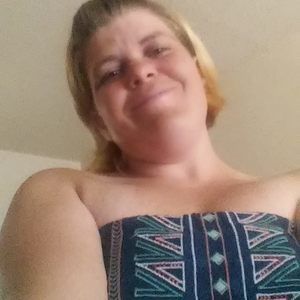 Meet your Posher, Alicia