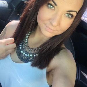 Meet your Posher, Karina