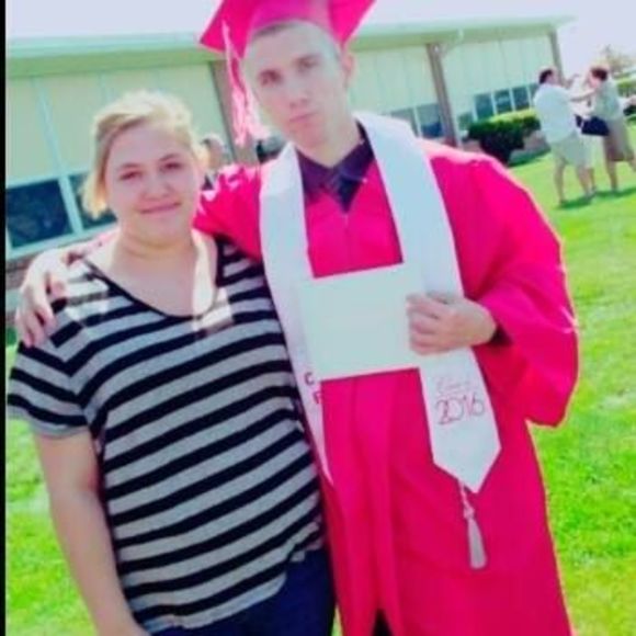 Meet your Posher, Emily - Picture 1 of 1