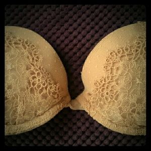 Pink La Perla Bra, Size 32C