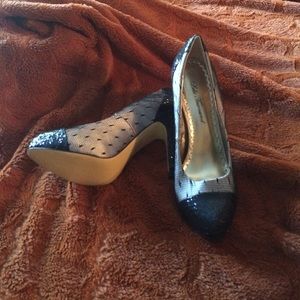 Never before worn dress shoes