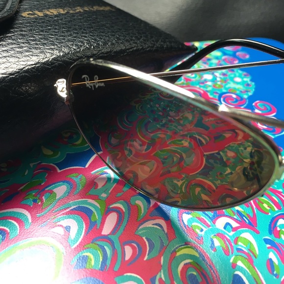 Ray ban aviators W/case - Picture 3 of 4