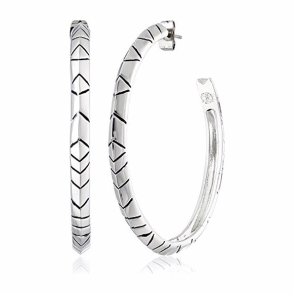 HOUSE OF HARLOW 1960 hoop earrings
