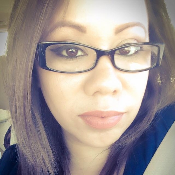 Meet your Posher, Braulia