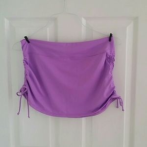 Athleta Swim Skirt - M