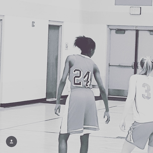 Meet your Posher, Ayanna - Picture 1 of 1