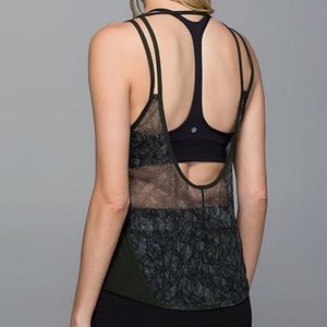 Lululemon Cool to Street Tank