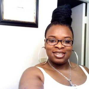 Meet your Posher, Lakisha