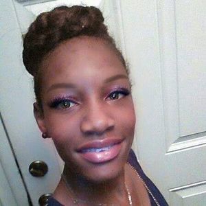 Meet your Posher, Ariel