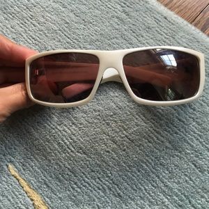 Mail Jim polarized sunglasses!