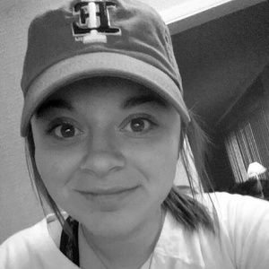 Meet your Posher, Caitlyn