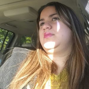 Meet your Posher, Elisandra