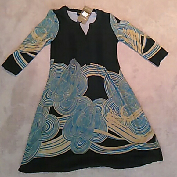 Long sleeve only still available!! - Picture 2 of 2