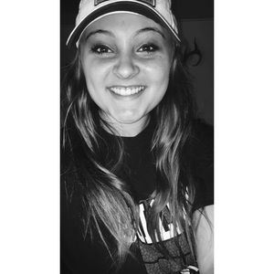 Meet your Posher, Allyson