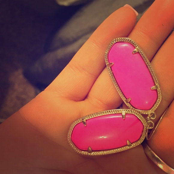 Kendra Scott pink earrings