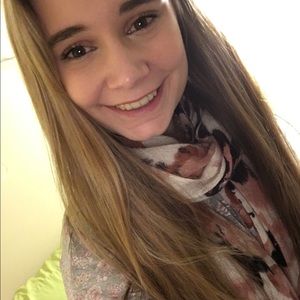 Meet your Posher, Michelle