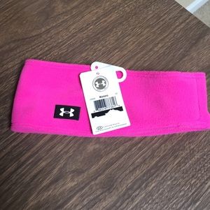 Hot pink Under Armour winter headband