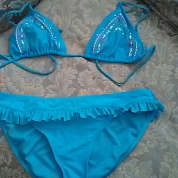 Large beautiful flirty bikini. By op